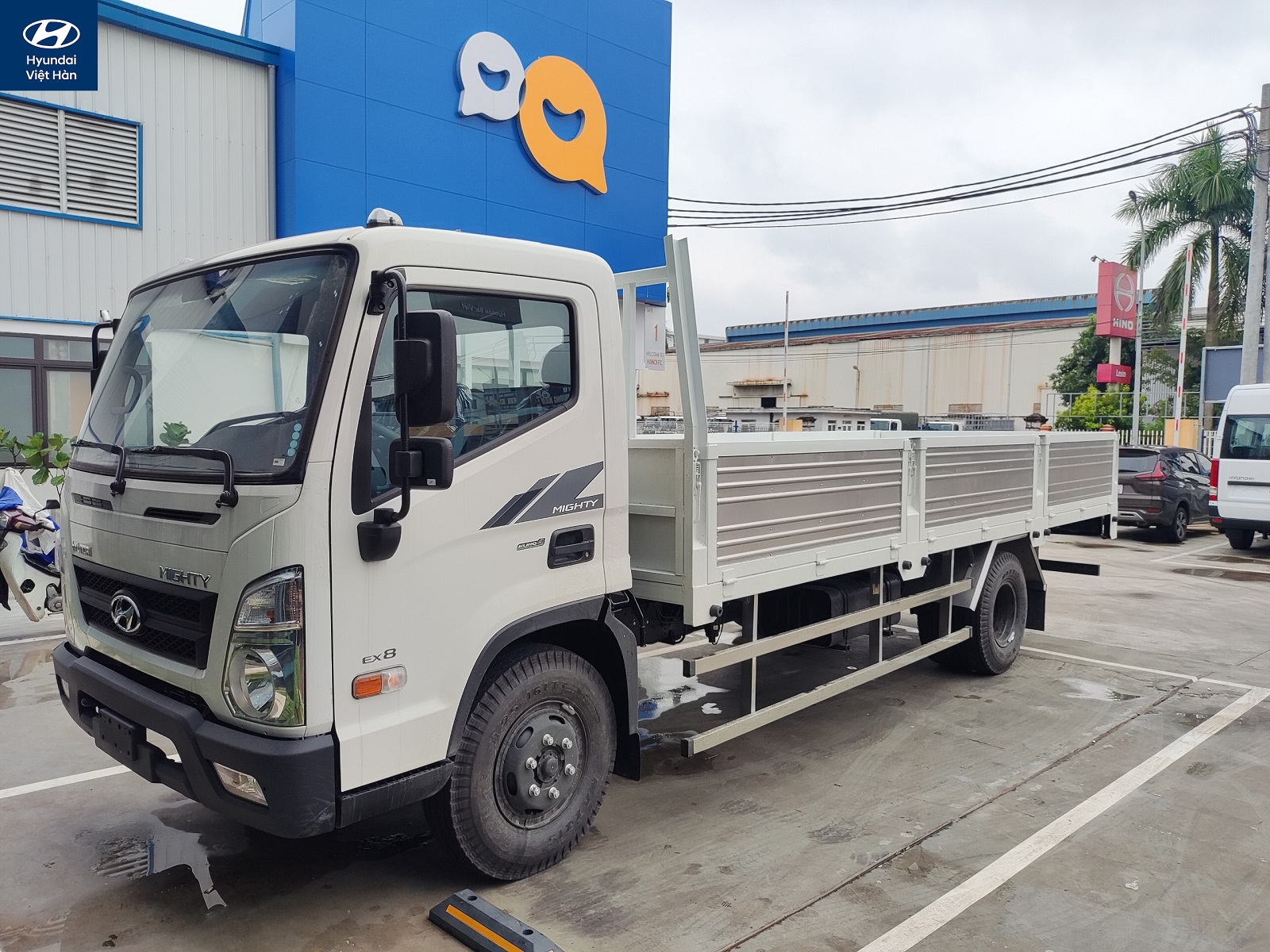 Hyundai EX8 thùng lửng : Giá bán, thông số, hình ảnh
