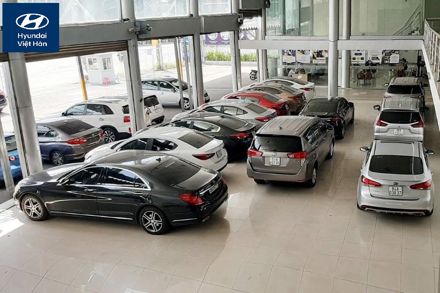 MUA BÁN XE TOYOTA CŨ Ở ĐÂU