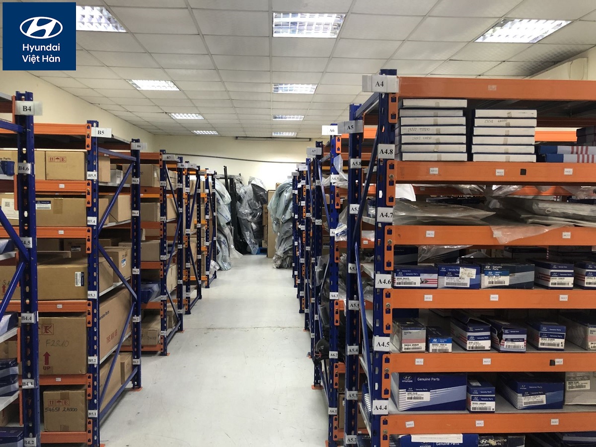 Bán phụ tùng xe khách Solati chính hãng