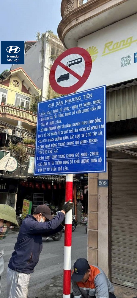 Biển cấm xe tải hoạt động theo giờ ở Hà Nội mới nhất