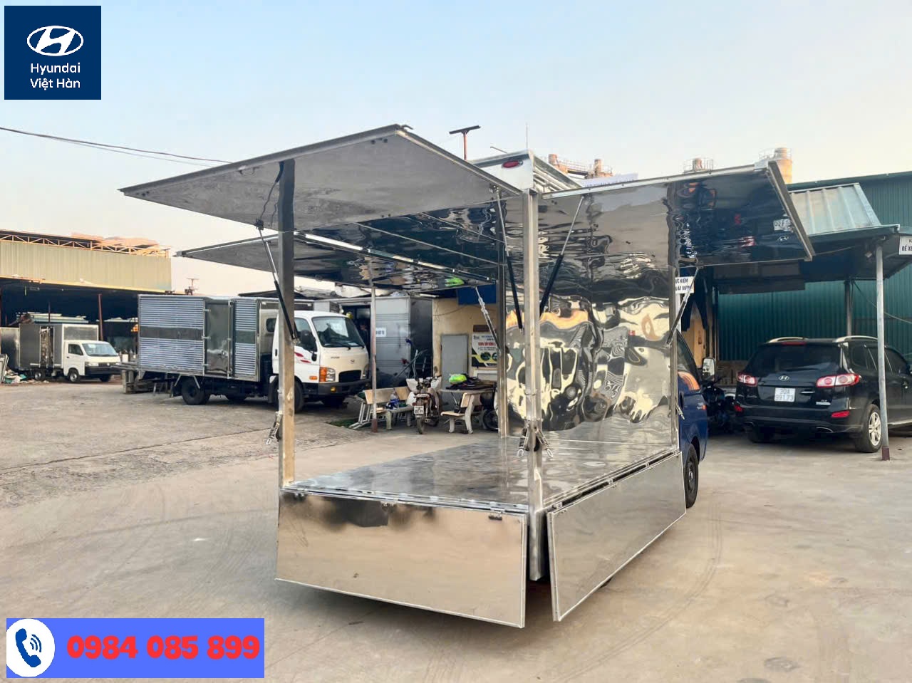 Đóng thùng cánh dơi bán hàng lưu động xe H150 có độ bền cao