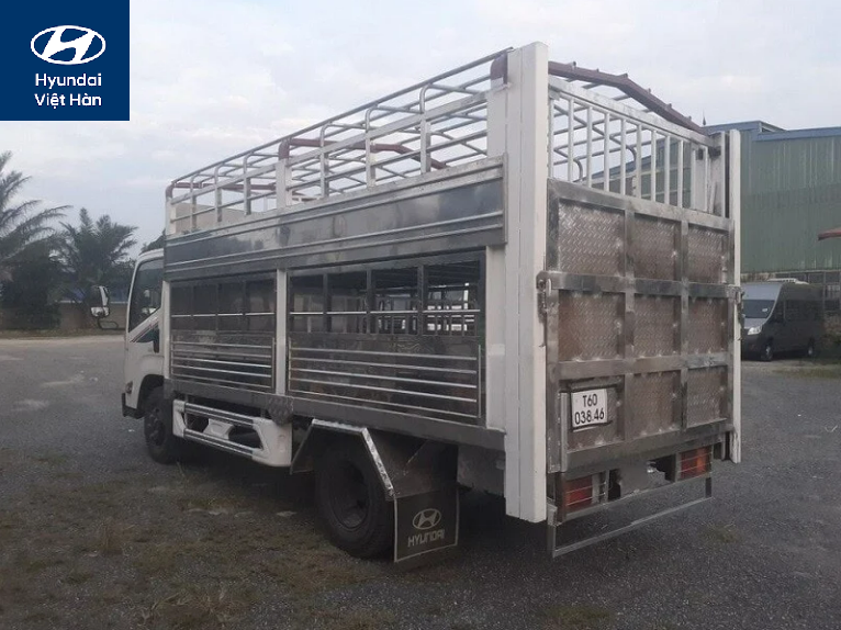 Đóng thùng chở lợn heo xe IZ65