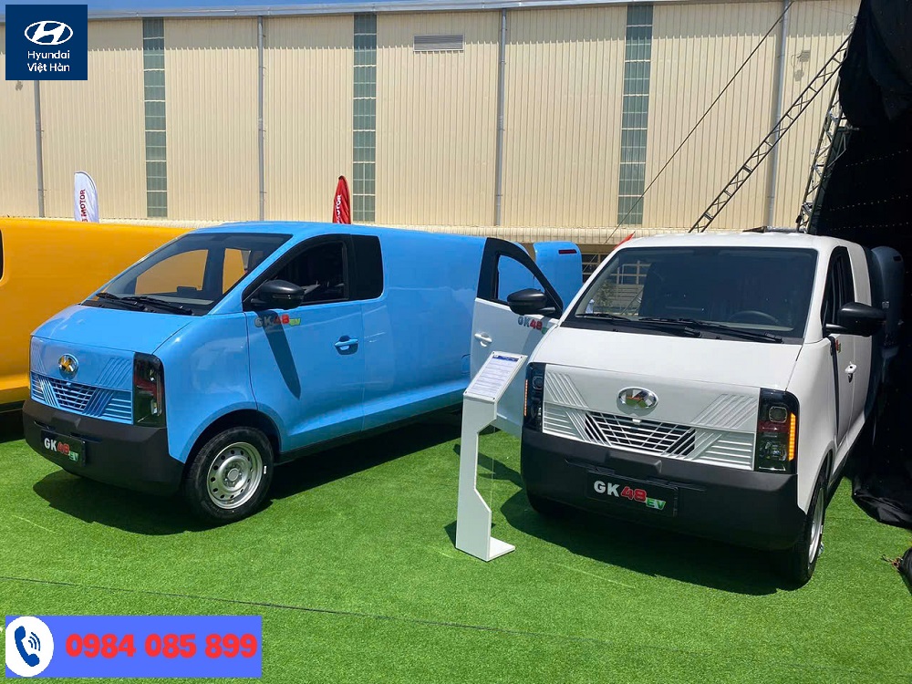 Hình ảnh xe van điện kim long GK48 EV