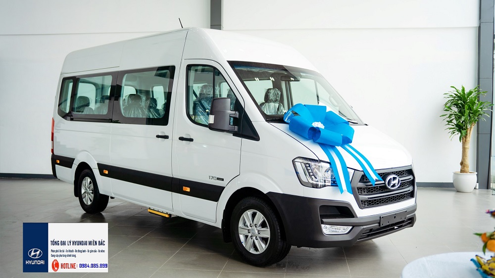 Hyundai Solati 16 chỗ ngồi là chiếc xe hoàn hảo đến từng chi tiết 