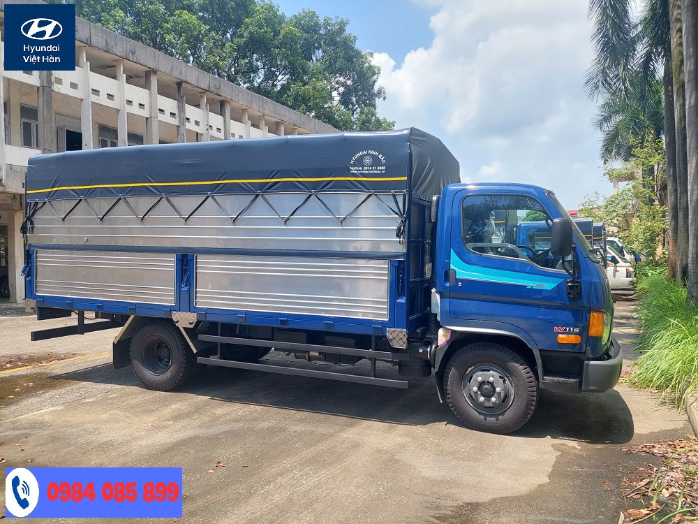 Xe tải Hyundai W11S Thùng Bạt 7 tấn