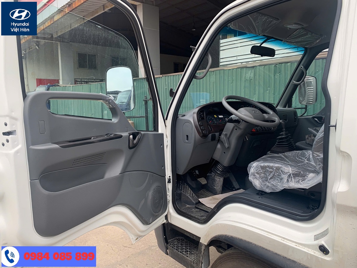 Khoang lái xe tải N650L thùng kín