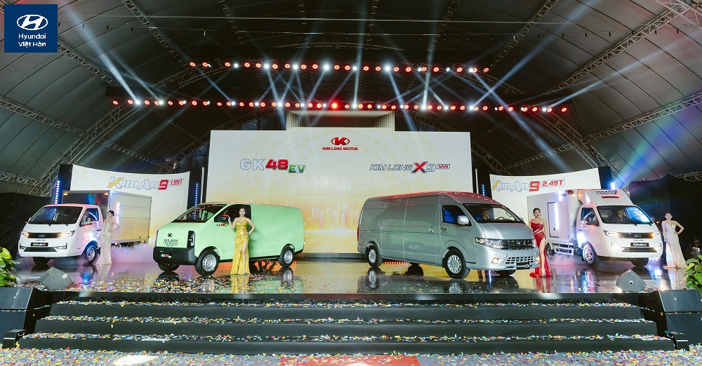 Lễ ra mắt xe tải Kim Long và xe van điện Kim Long