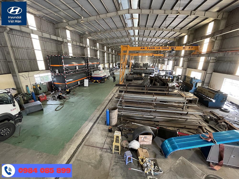 Lợi ích khi sửa chữa thùng xe tải cũ 