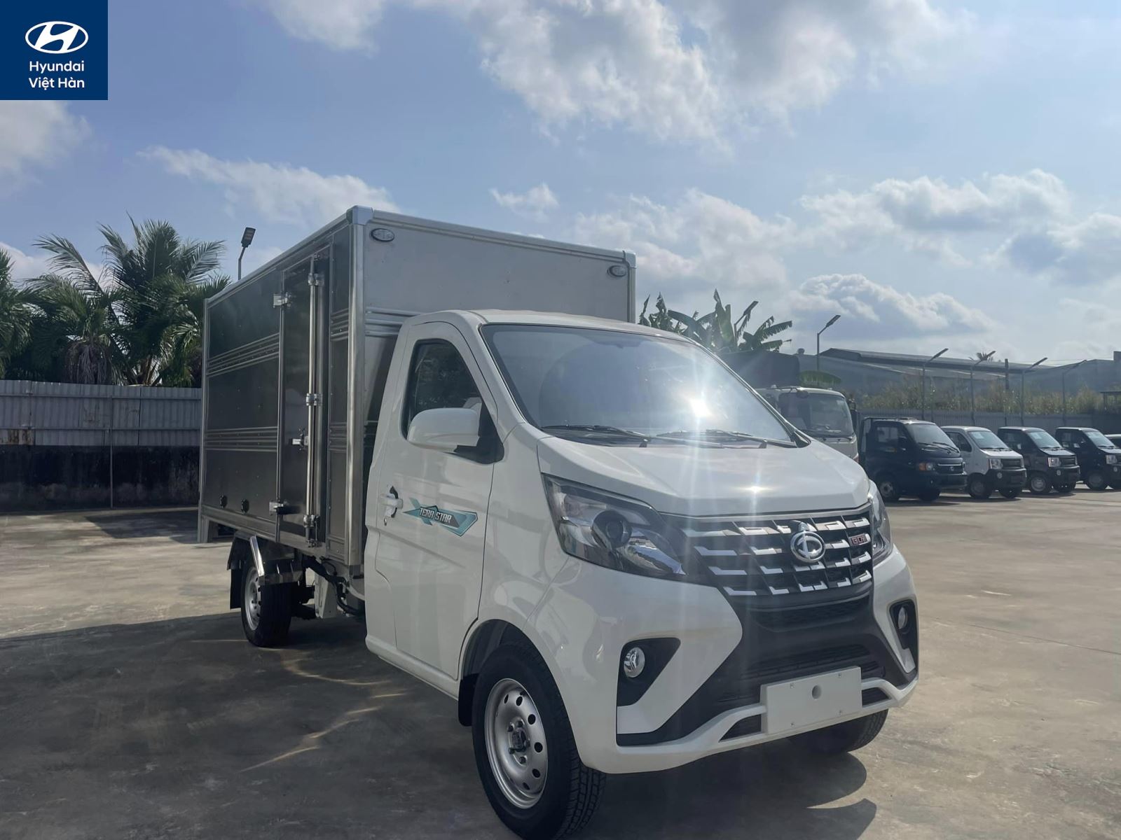 Nên mua xe tải Tera Star thùng kín bởi dòng xe này cao cấp nhất cùng phân khúc