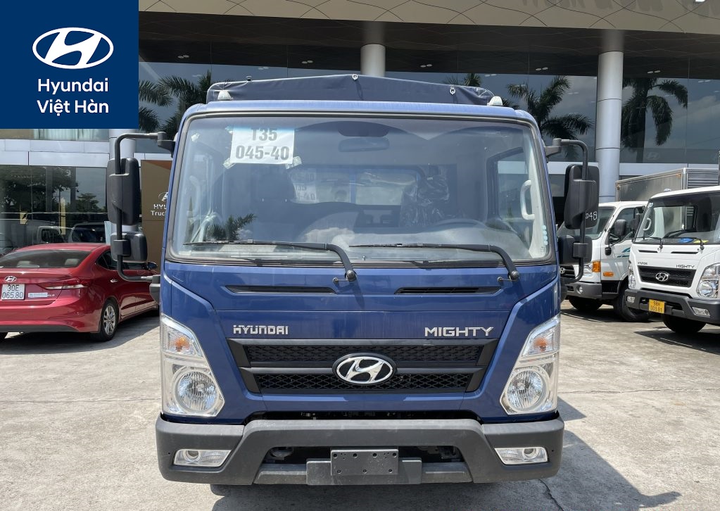 Ngoại hình Hyundai Ex6 thùng bạt hiện đại
