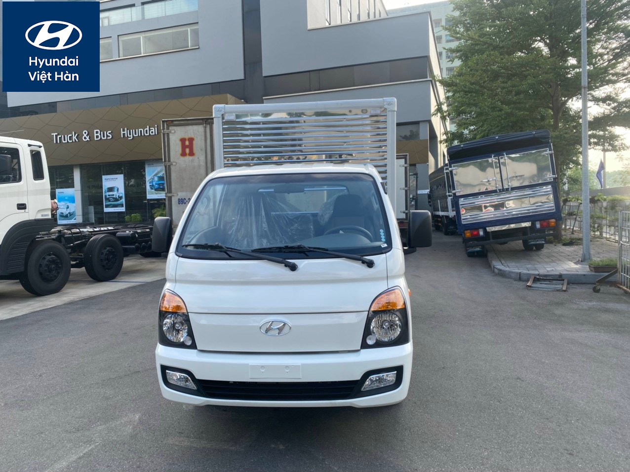 Ngoại hình Porter 150 thùng kín 