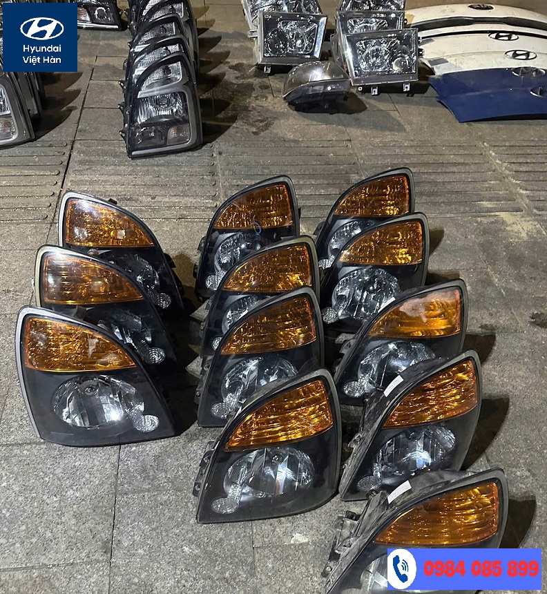 Phụ tùng đèn pha xe Hyundai Porter II