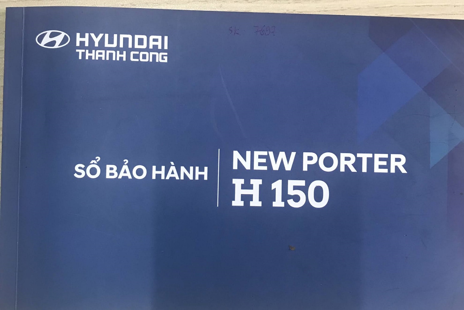 Sổ bảo hành xe tải Hyundai
