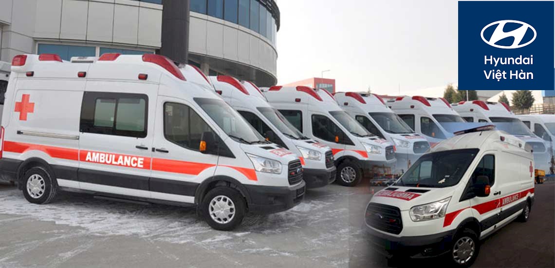 Xe cứu thương Ford Transit