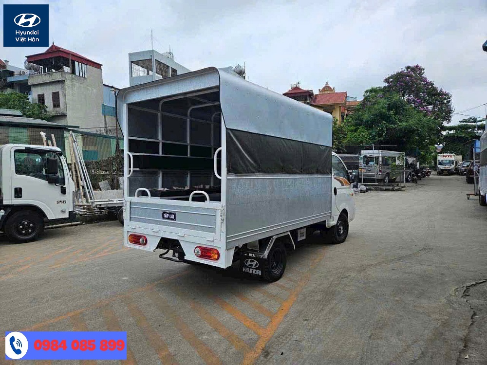 Bán xe dạy lái hạng B2 