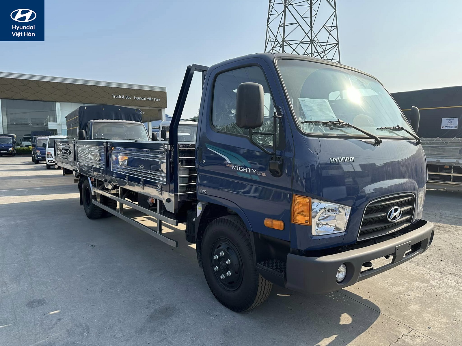 Xe Hyundai 110XL thùng lửng thế hệ mới