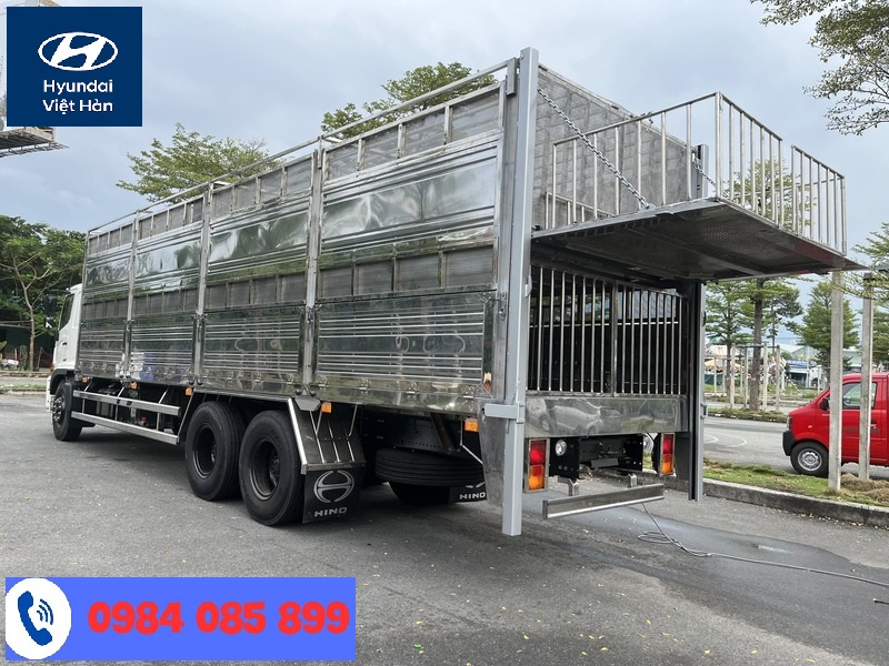 Xe tải chở gia súc Hyundai