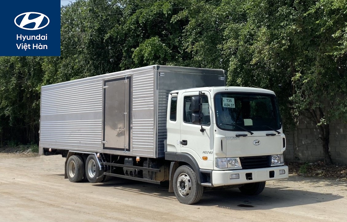 Xe tải Hyundai HD240 thùng kín