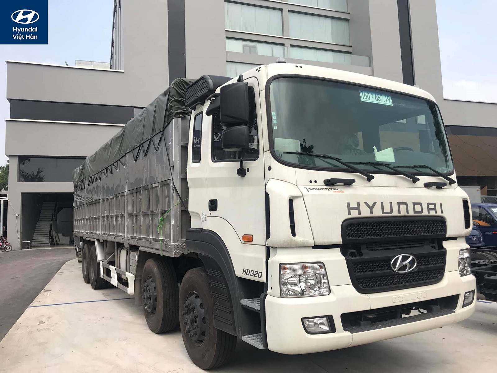 Xe tải Hyundai HD320 Euro5