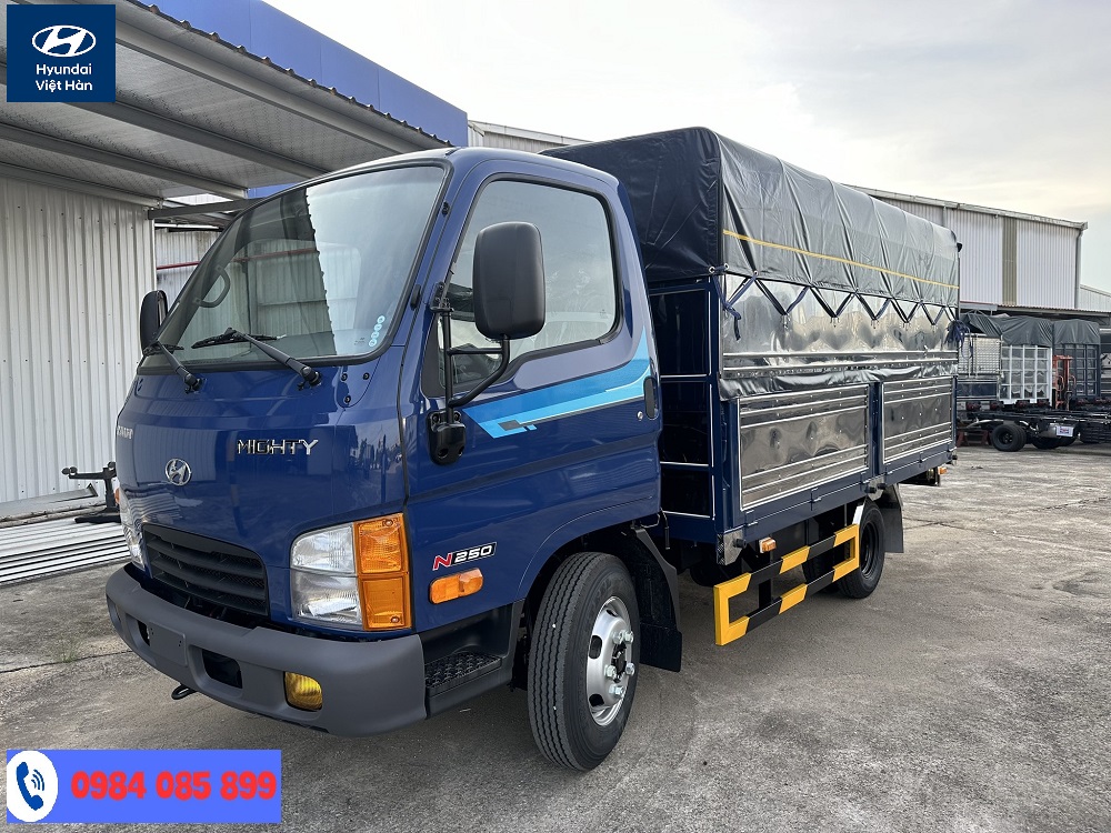 Phiên bản Hyundai N250 Thùng Bạt 5 bửng mở 