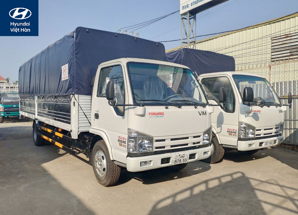 Xe tải ISUZU NK490 thùng bạt