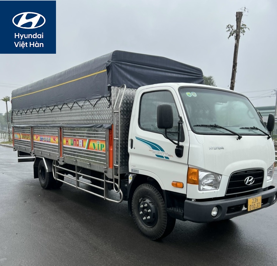 Giá xe tải thùng inox 7 tấn Hyundai 110XL
