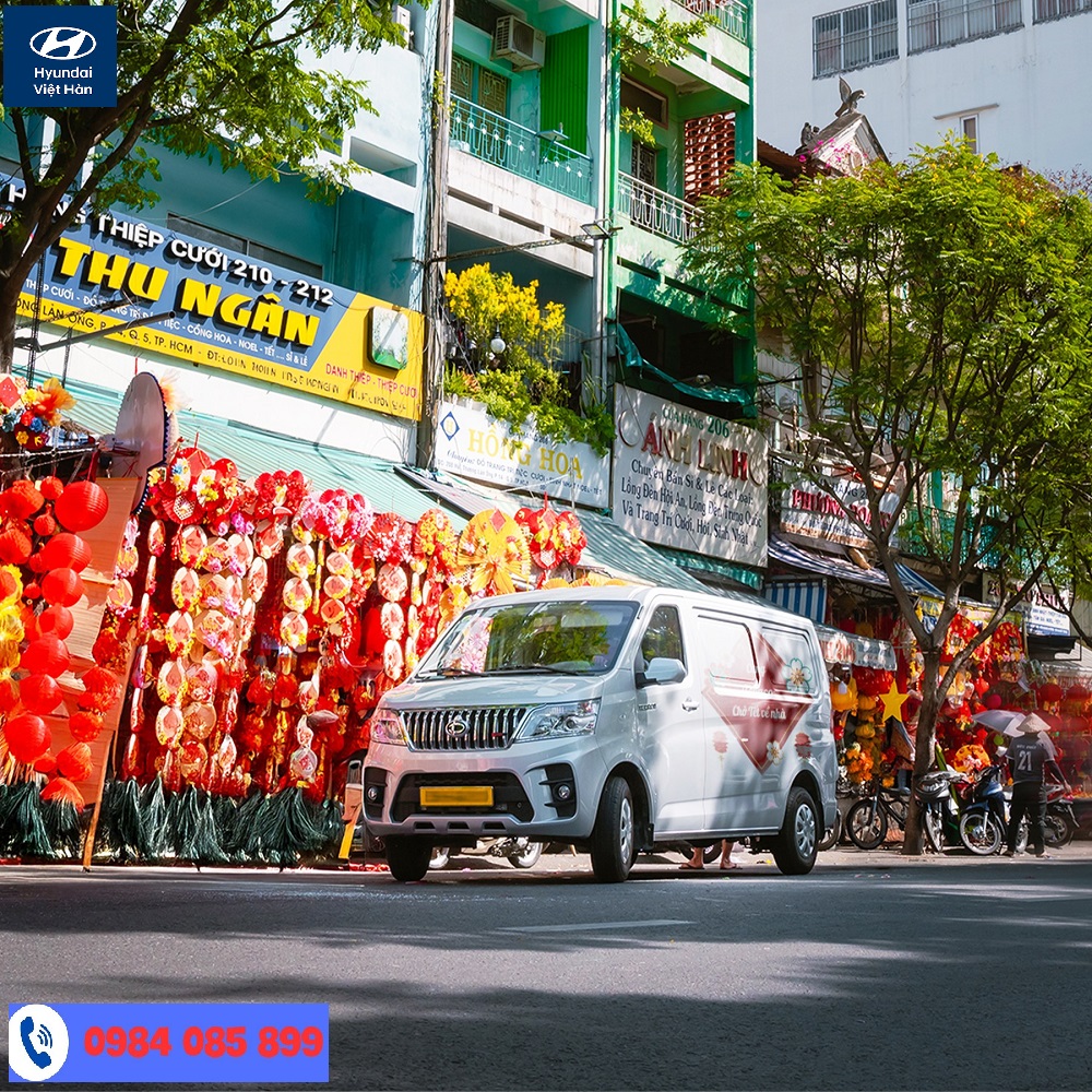 Xe tải Van Tera V6 phù hợp xu hướng chạy nội thành Hà Nội và TP.HCM