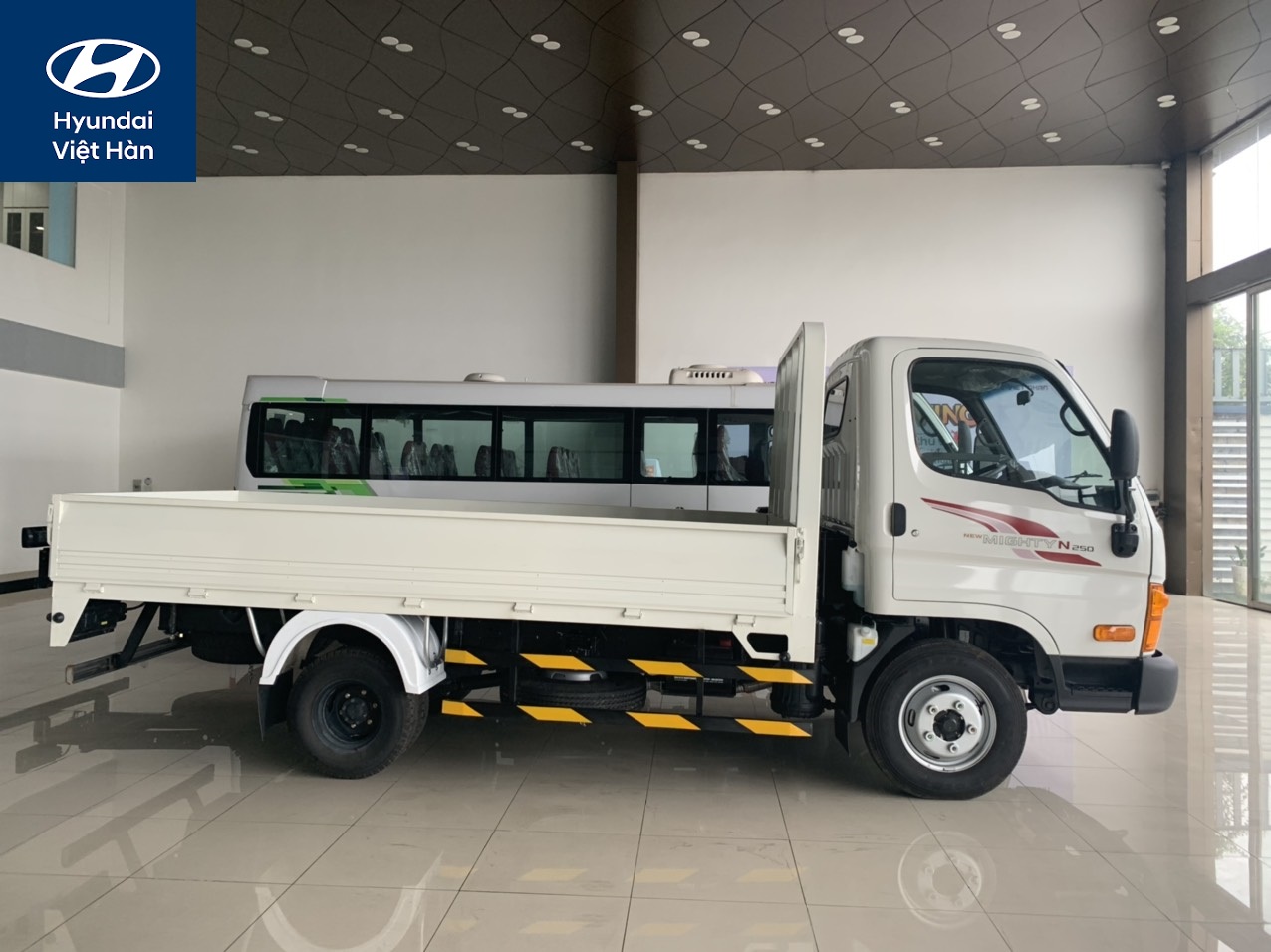 Xe thùng lửng Hyundai N250